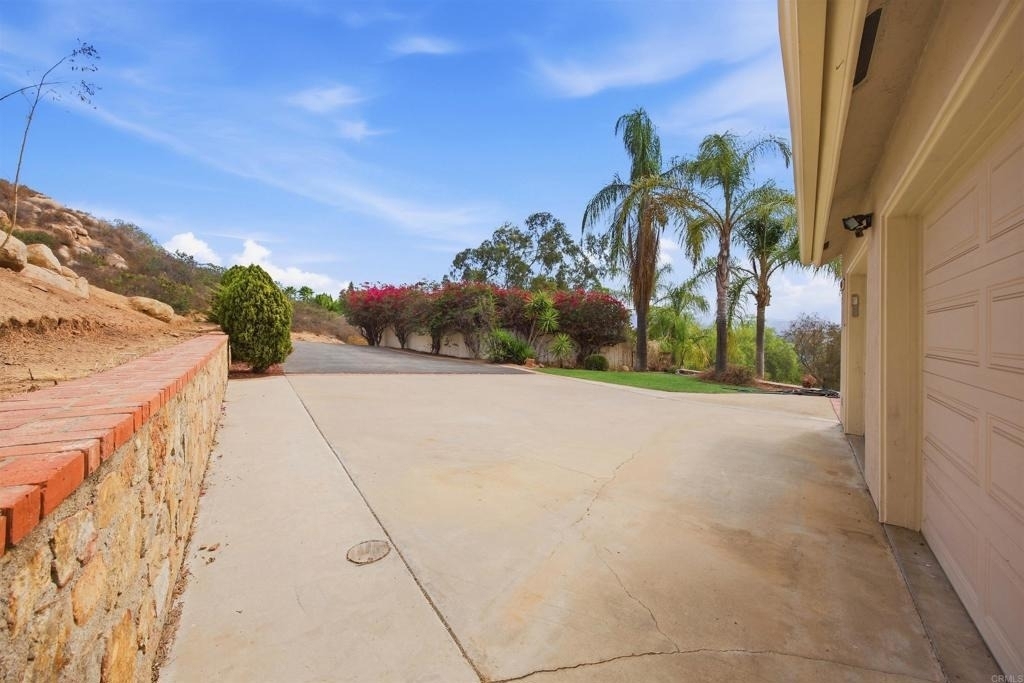 13705 Abell Drive - Photo 15