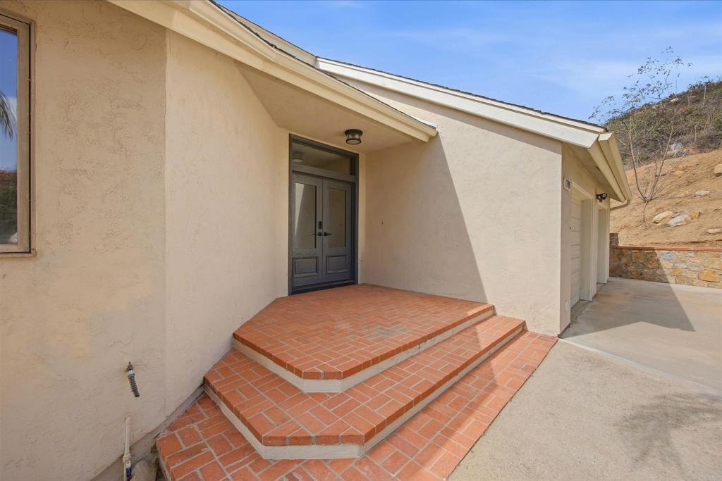 13705 Abell Drive - Photo 24