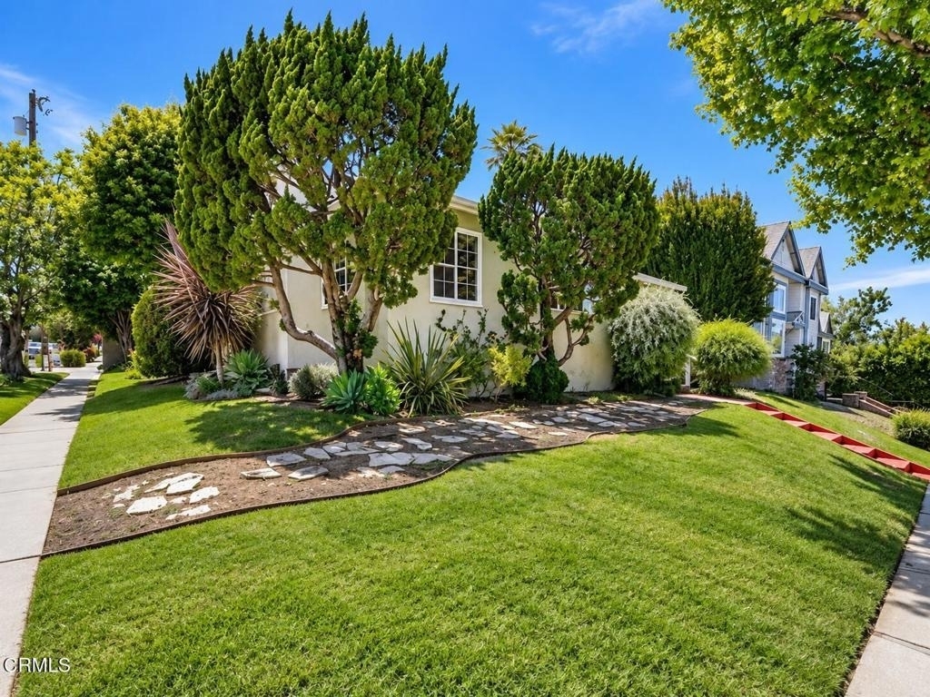 3289 Inglewood Boulevard - Photo 1