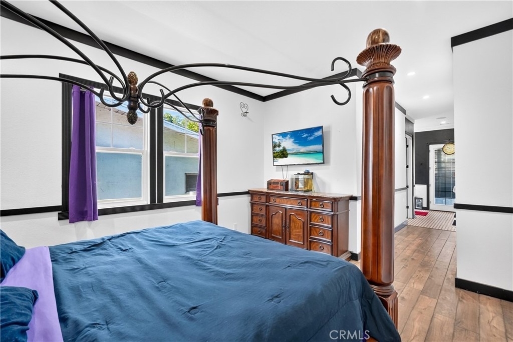 10901 Chestnut - Photo 3