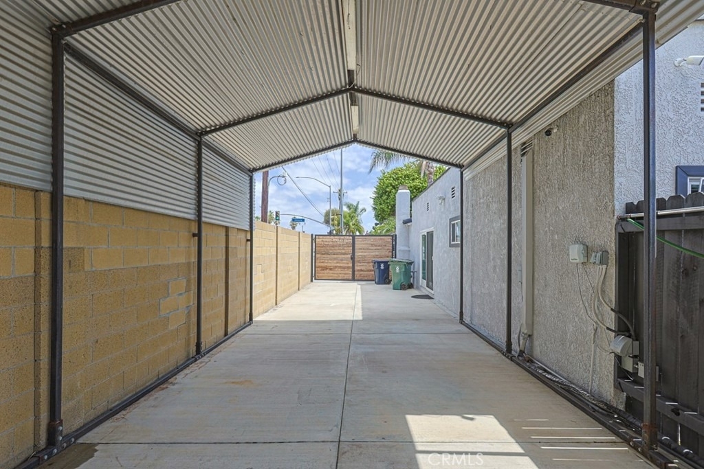 15001 Victoria - Photo 24