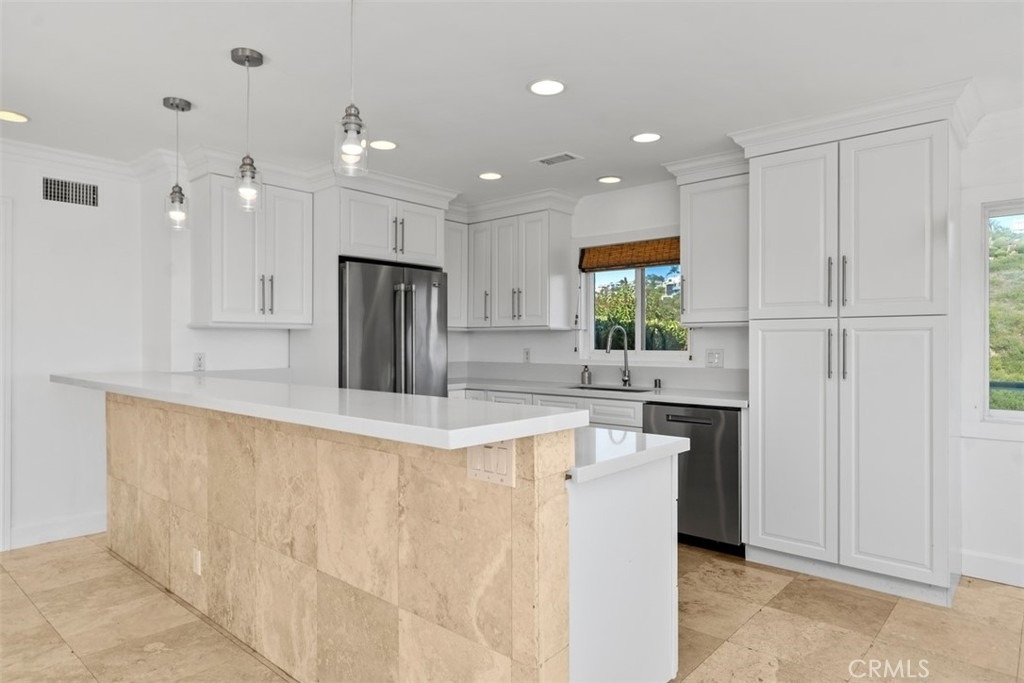 1285 Cortez Avenue - Photo 15