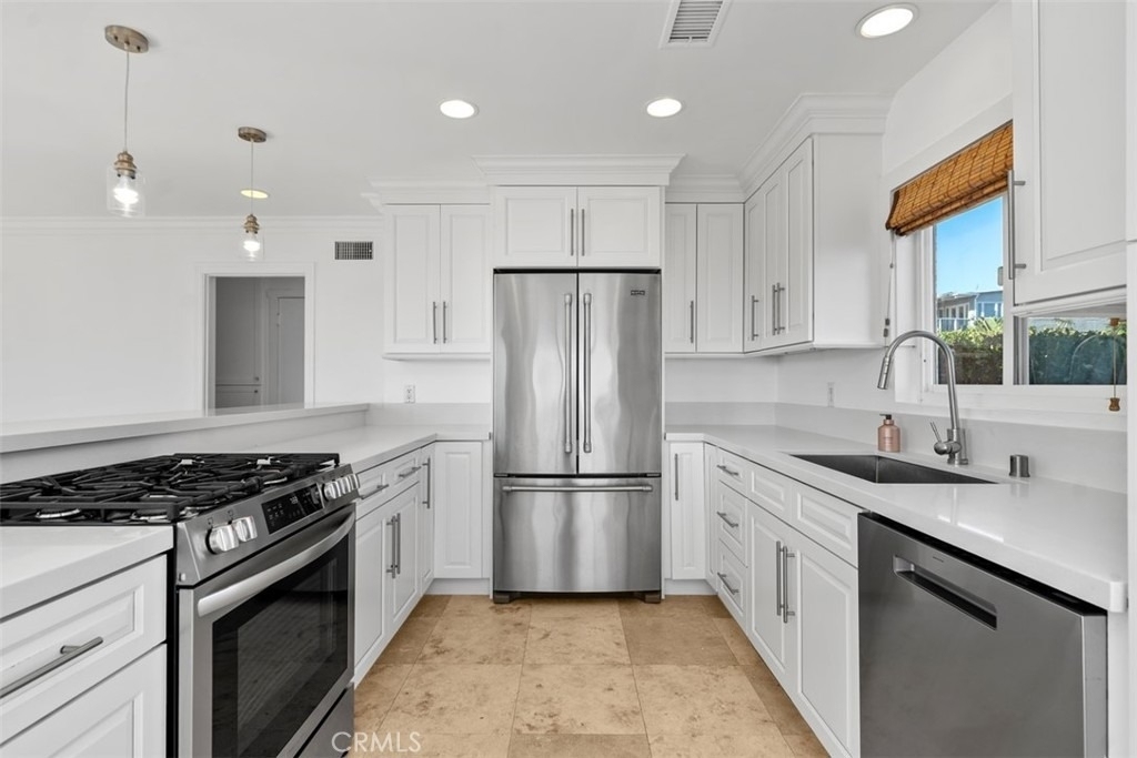 1285 Cortez Avenue - Photo 12