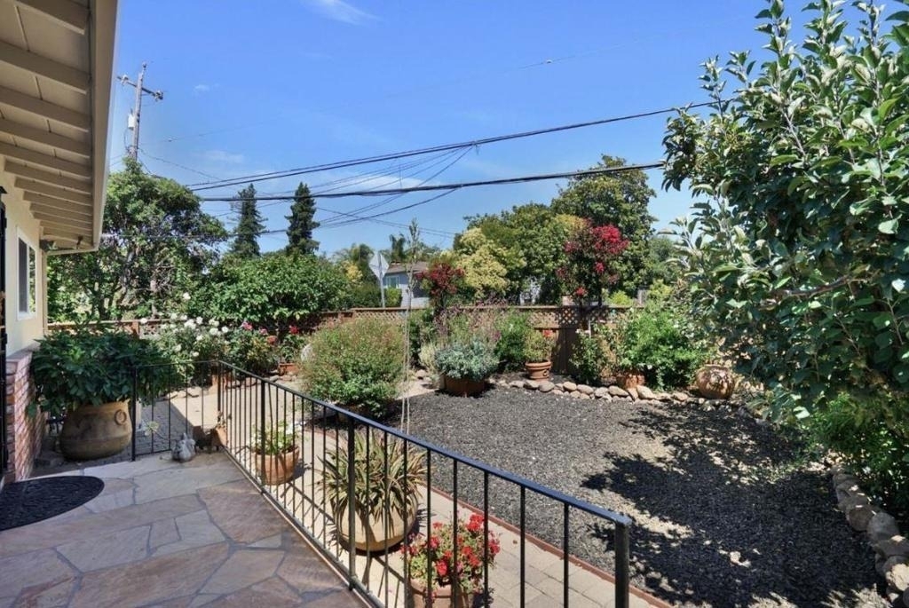 124 Oakwood Drive - Photo 9