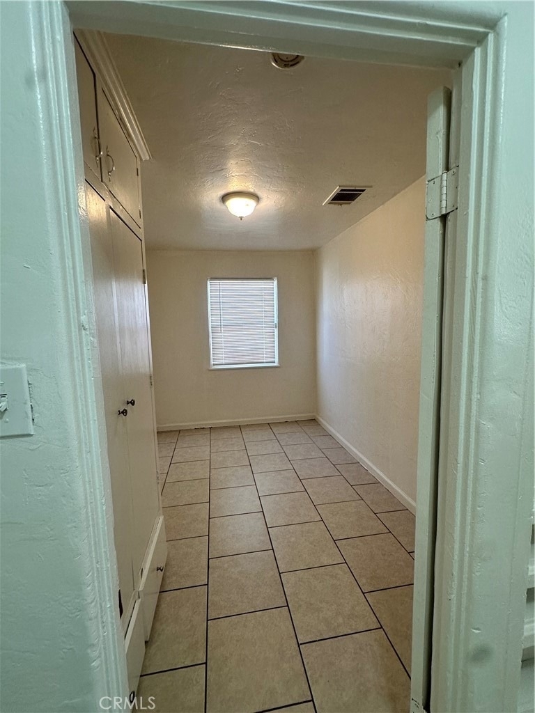 111 E Moneta - Photo 11