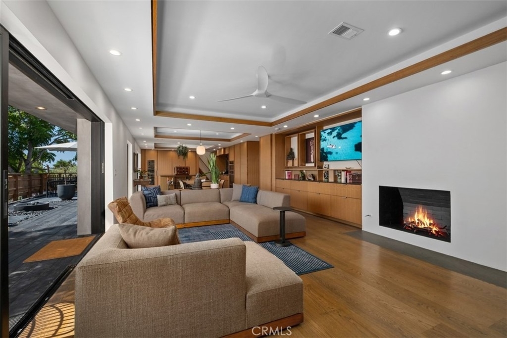 290 Ledroit - Photo 1