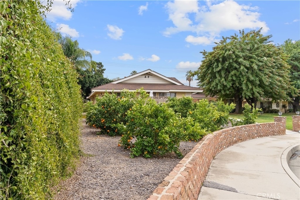 534 Roosevelt Road - Photo 19