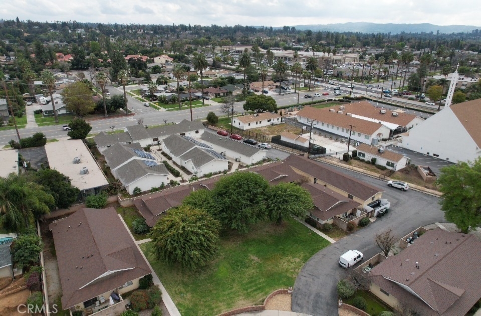 534 Roosevelt Road - Photo 21