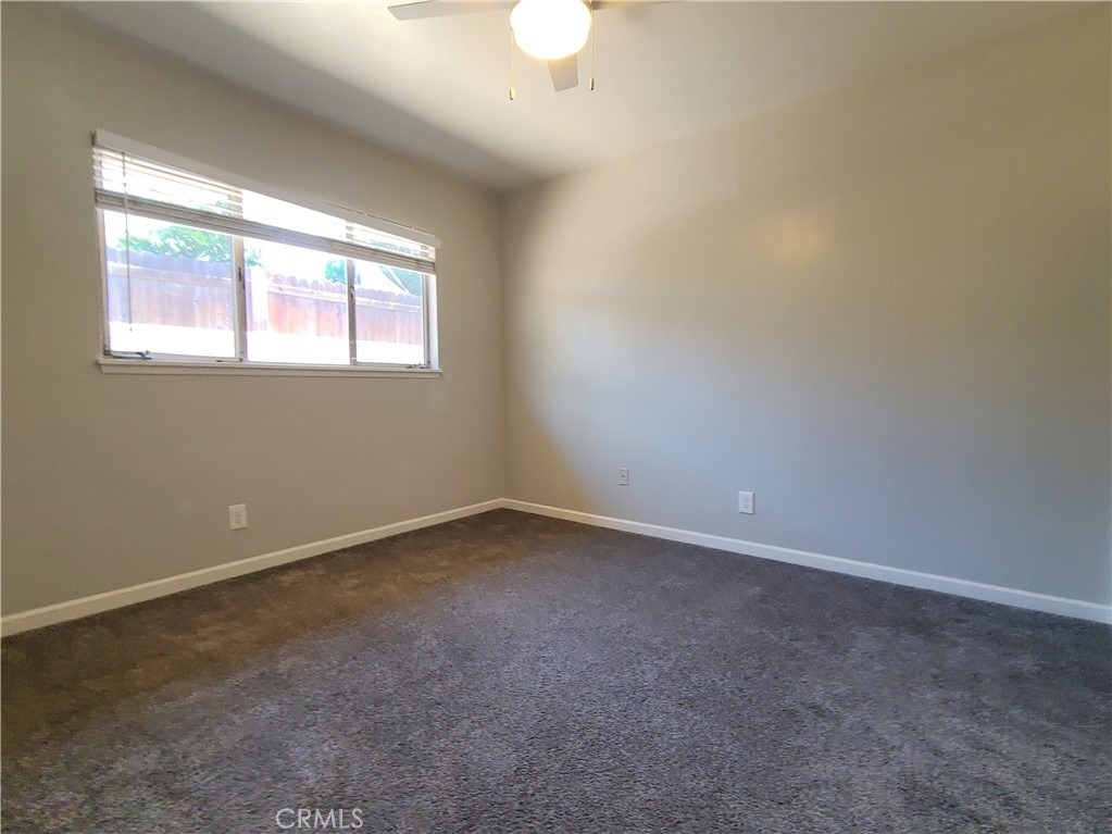 534 Roosevelt Road - Photo 11