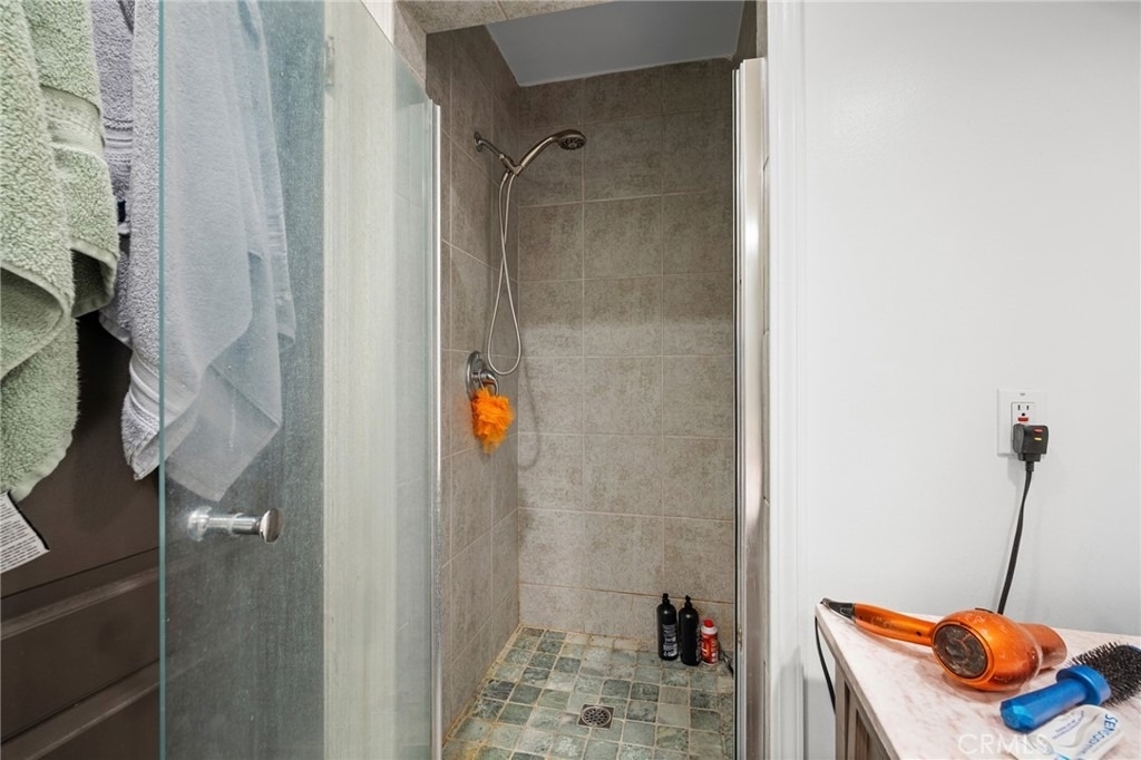 6247 Hamilton Lane - Photo 14