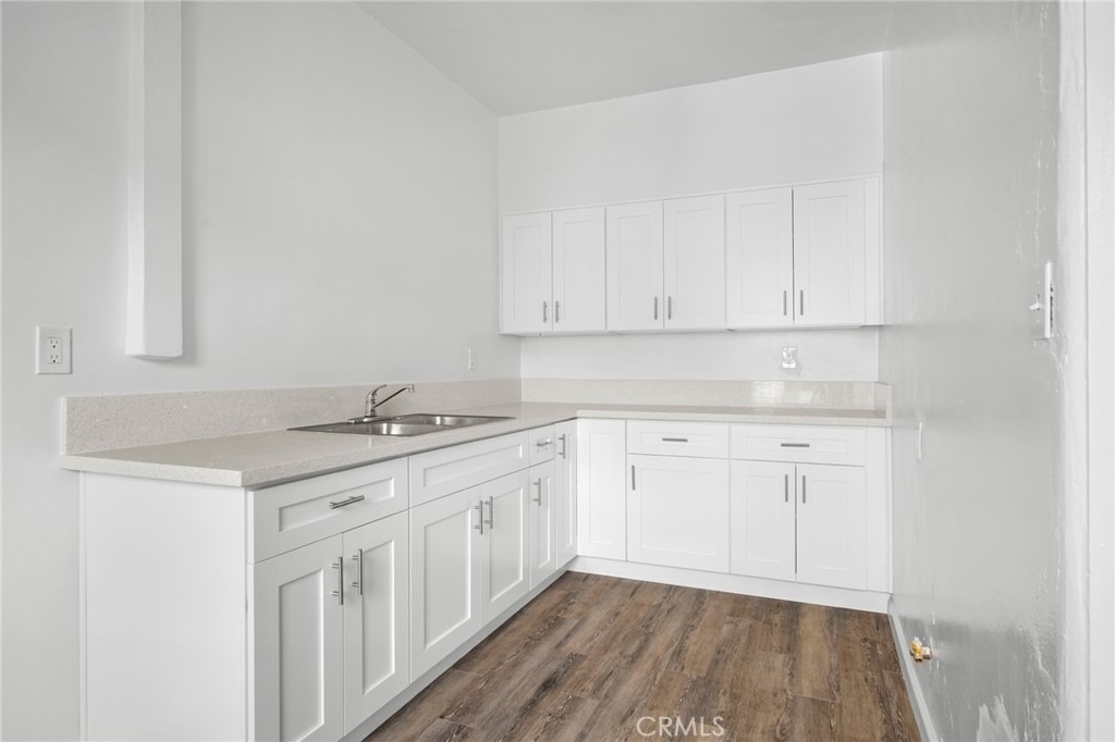 617 E Garfield - Photo 8
