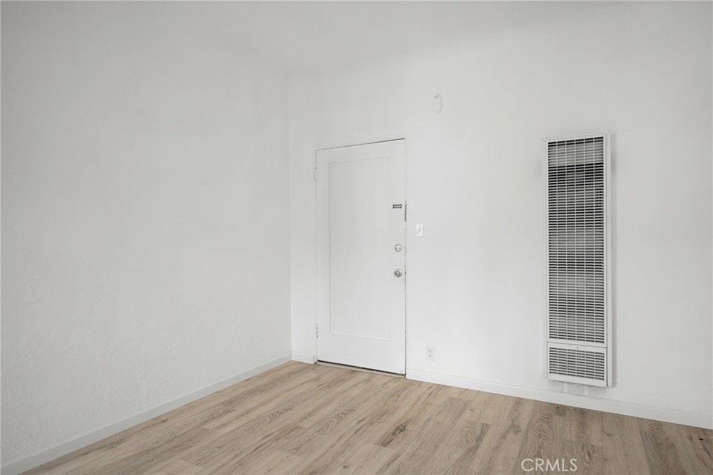 617 E Garfield - Photo 2