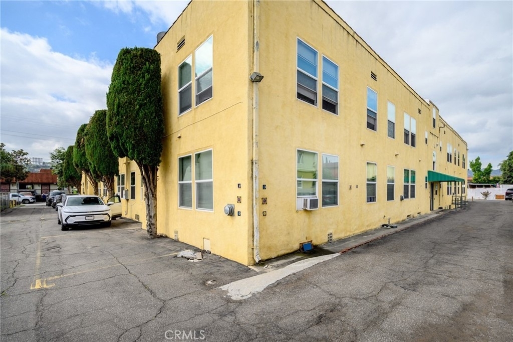617 E Garfield - Photo 19