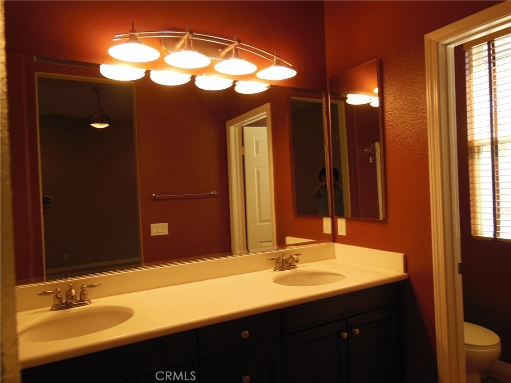 732 W 1st Street - Photo 19