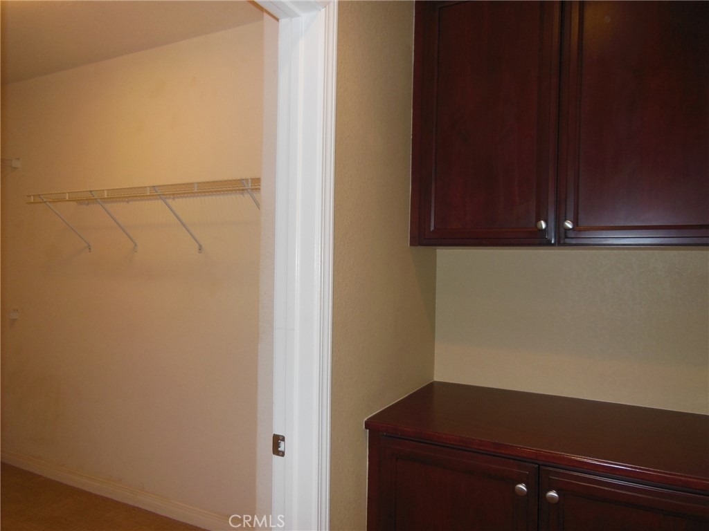 732 W 1st Street - Photo 18