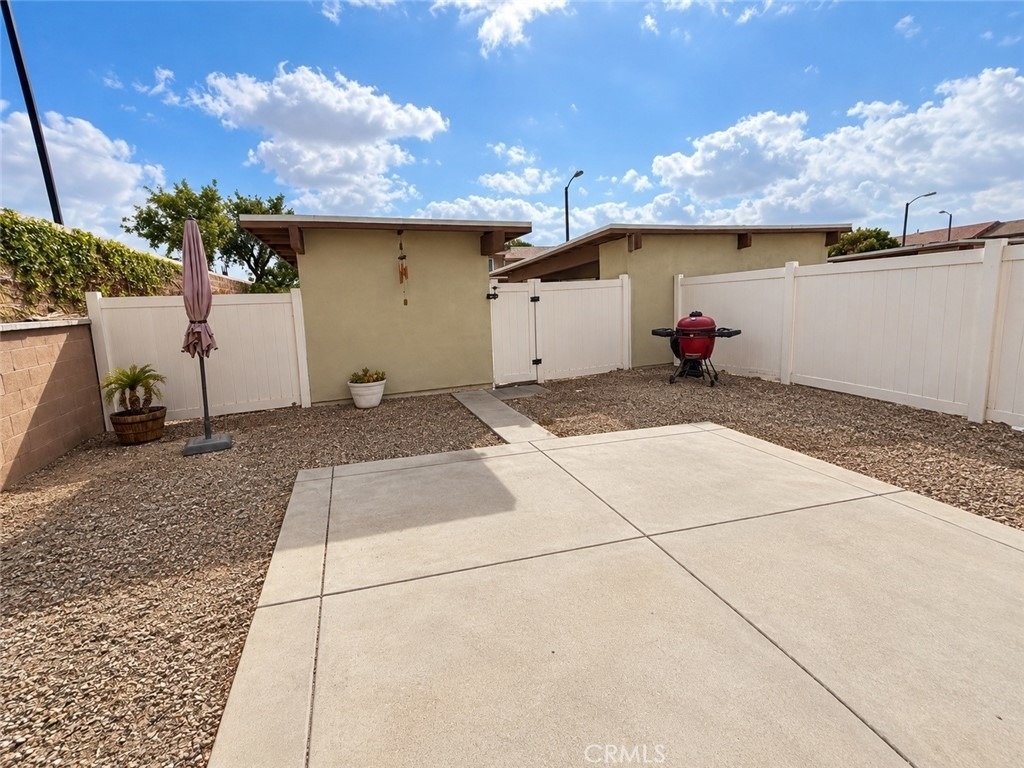 16810 Village - Photo 12