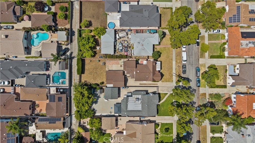 1230 Spazier Avenue - Photo 46