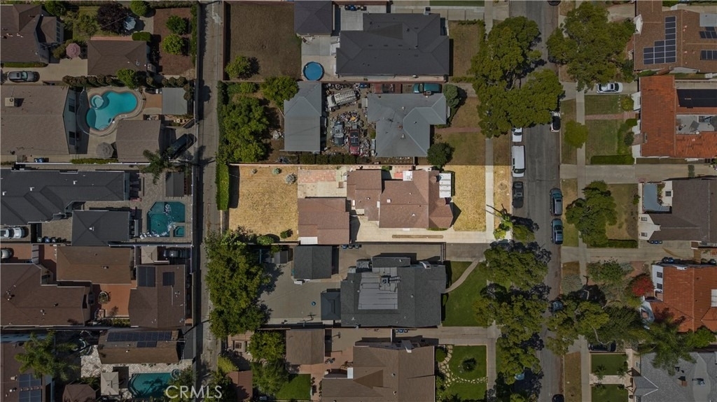 1230 Spazier Avenue - Photo 45