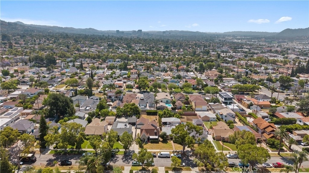 1230 Spazier Avenue - Photo 48