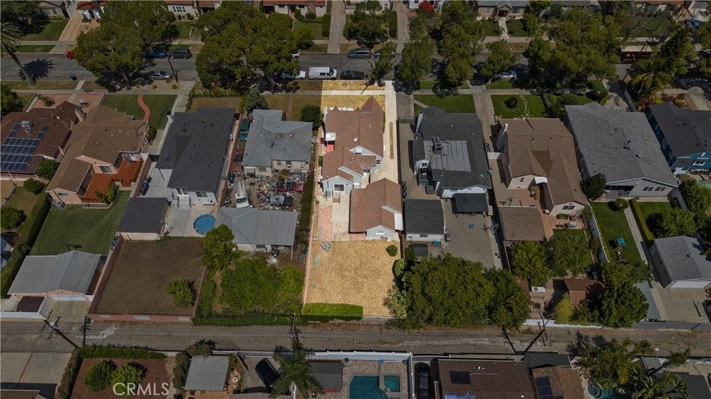 1230 Spazier Avenue - Photo 43