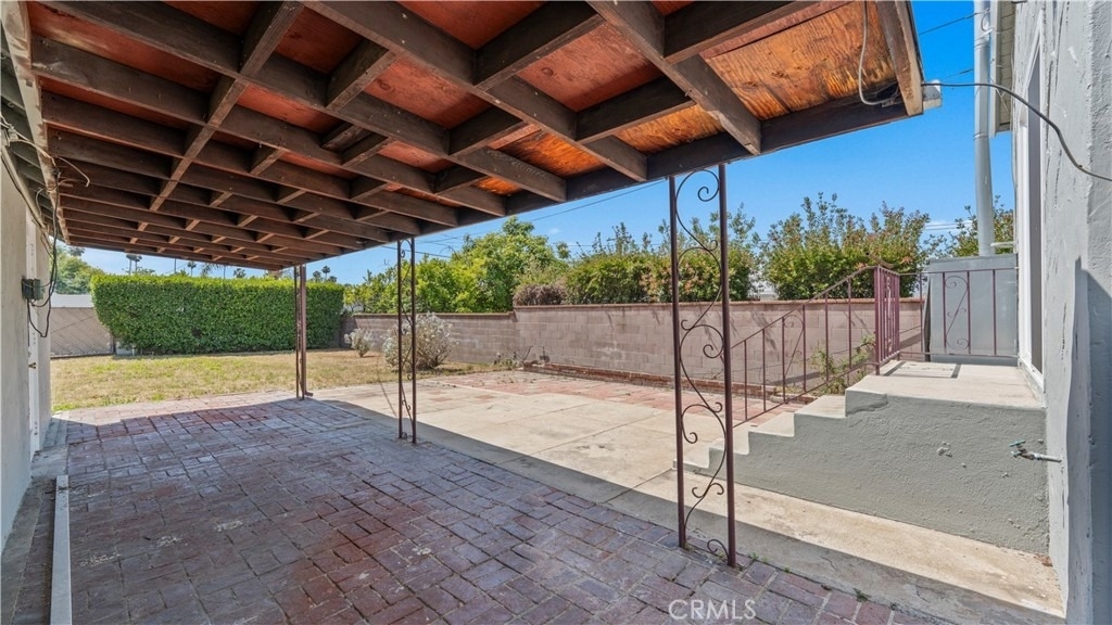 1230 Spazier Avenue - Photo 34