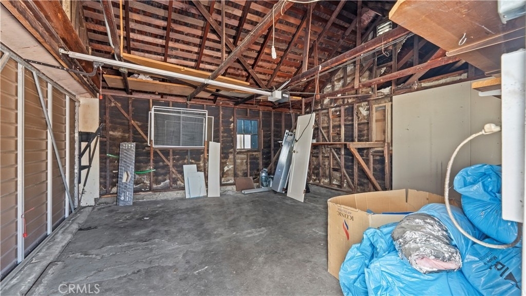 1230 Spazier Avenue - Photo 29