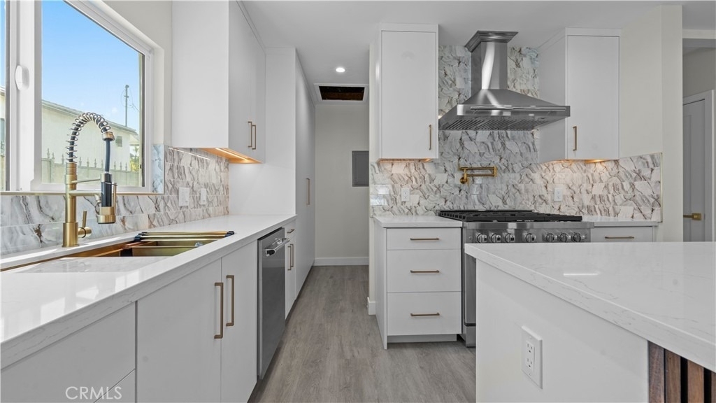 1230 Spazier Avenue - Photo 13