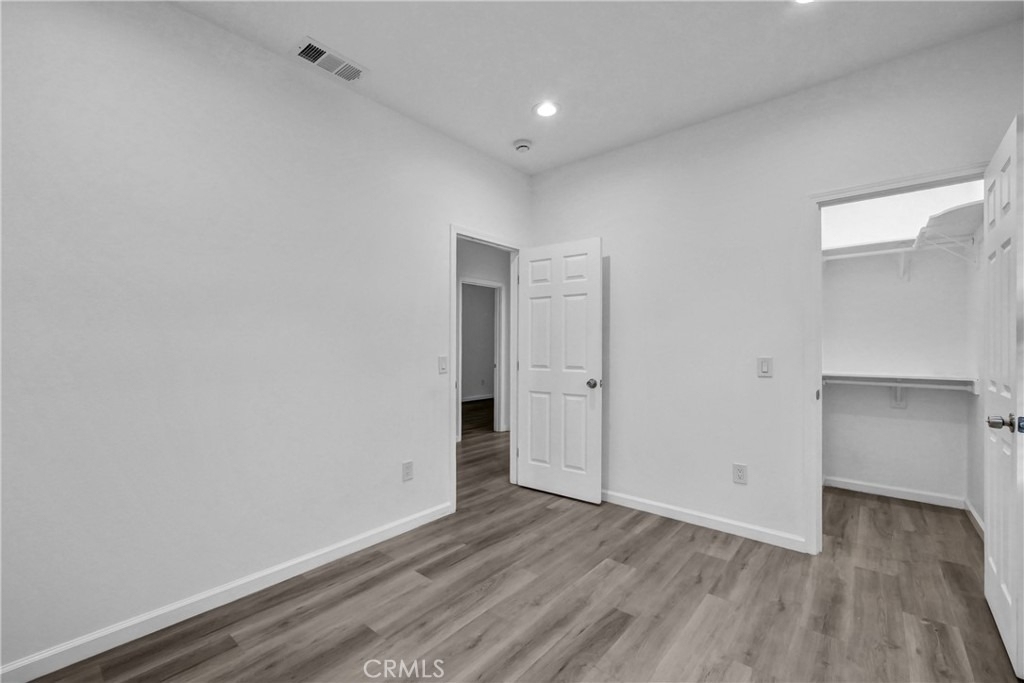 696 E 9th - Photo 10