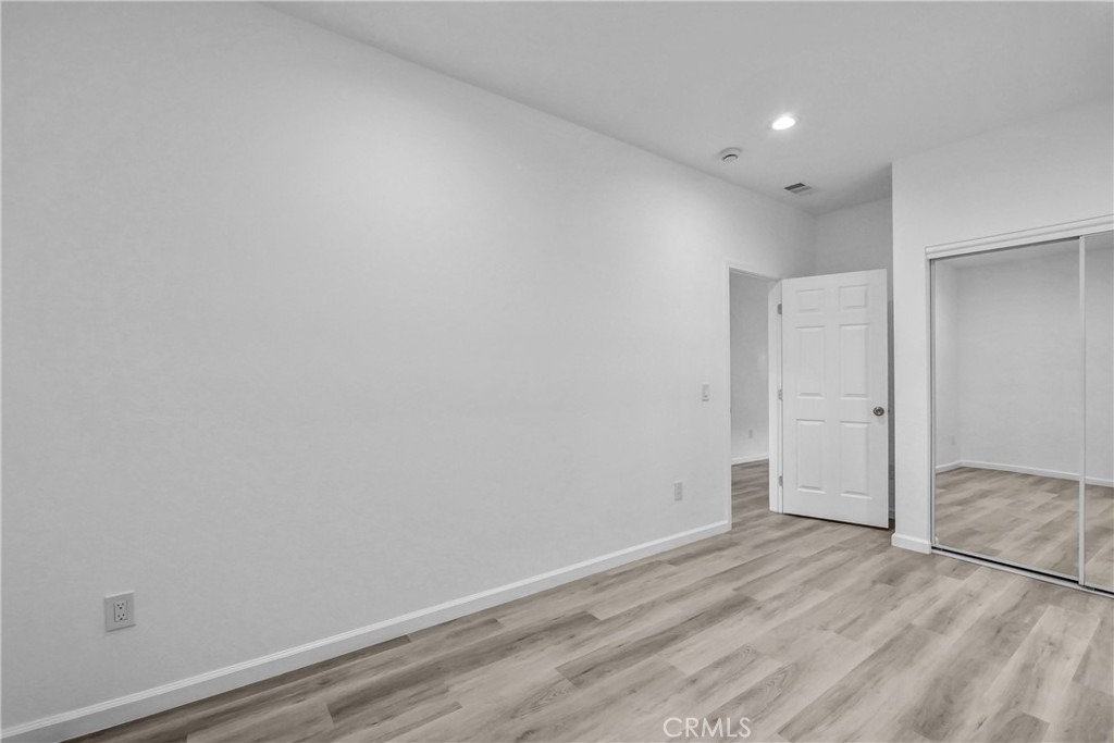 696 E 9th - Photo 14