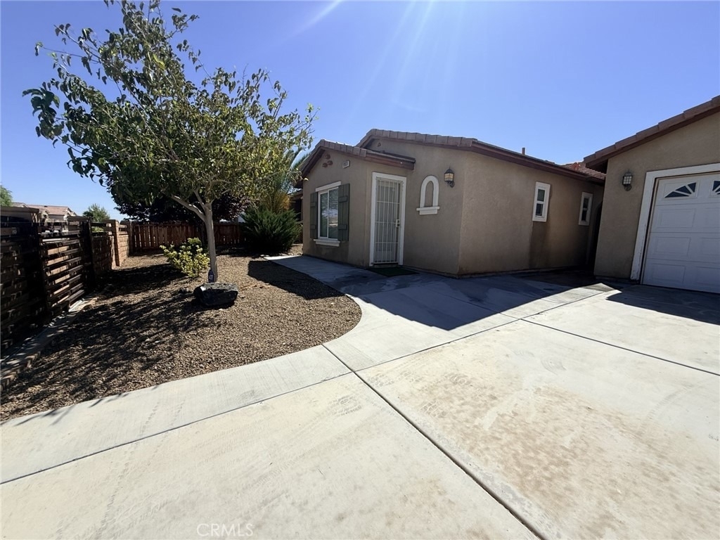 11931 Cove Court - Photo 2