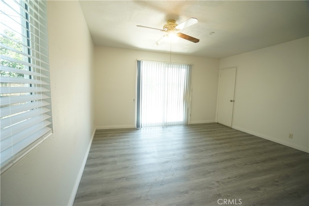 19524 Gravina Street - Photo 29