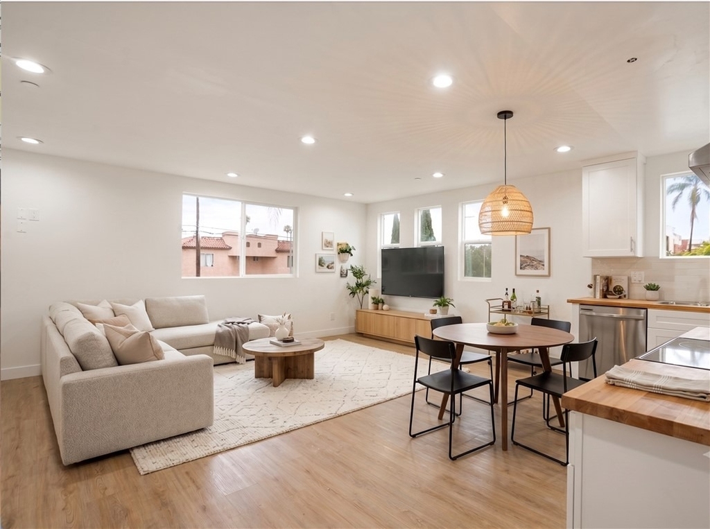 449 N Heliotrope Drive - Photo 1