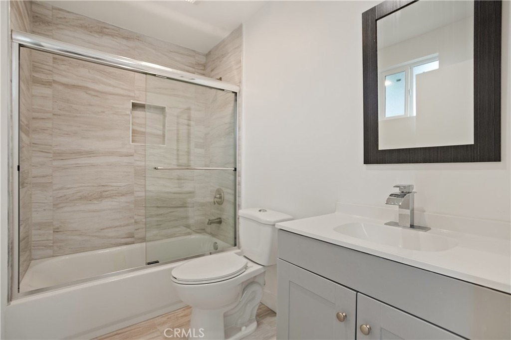449 N Heliotrope Drive - Photo 7