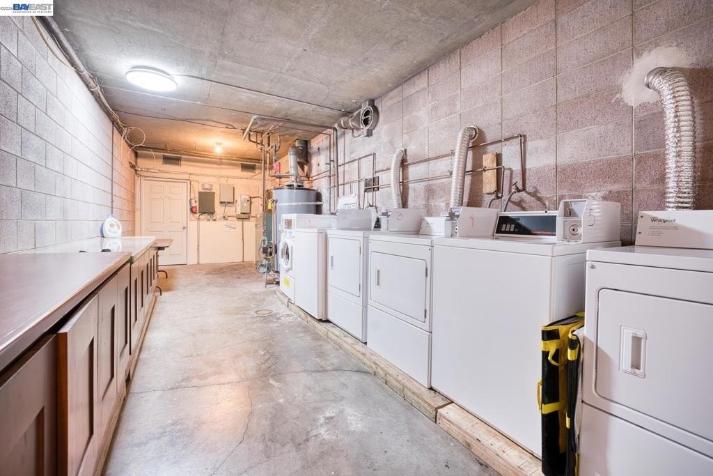 3815 Harrison St - Photo 20