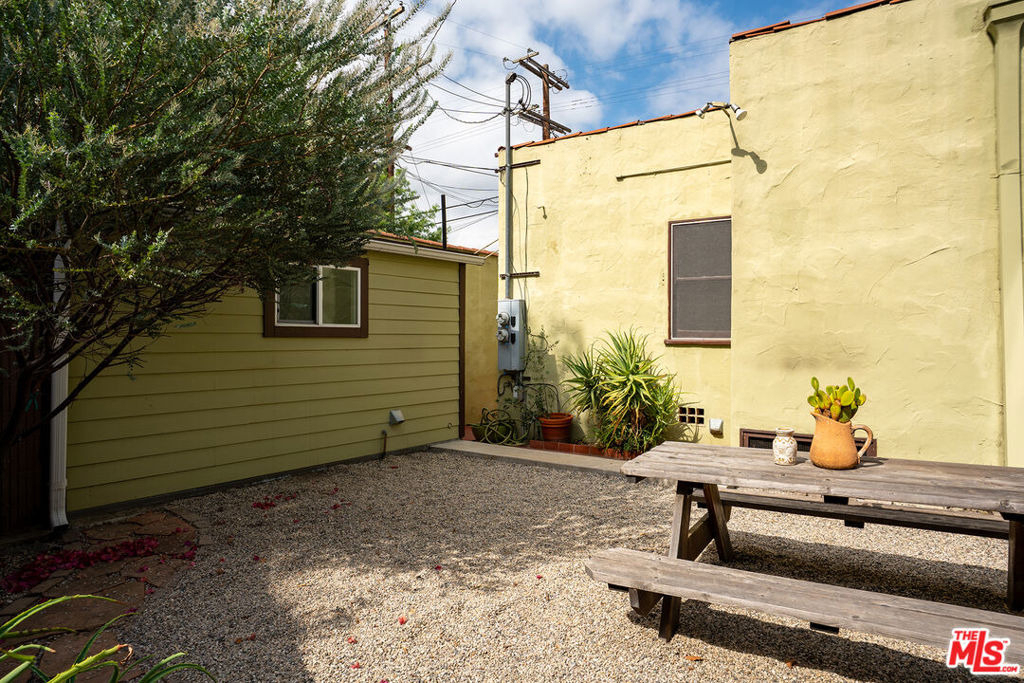 3104 Silver Lake Boulevard - Photo 14