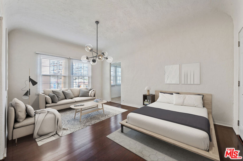 5320 W Olympic Boulevard - Photo 5