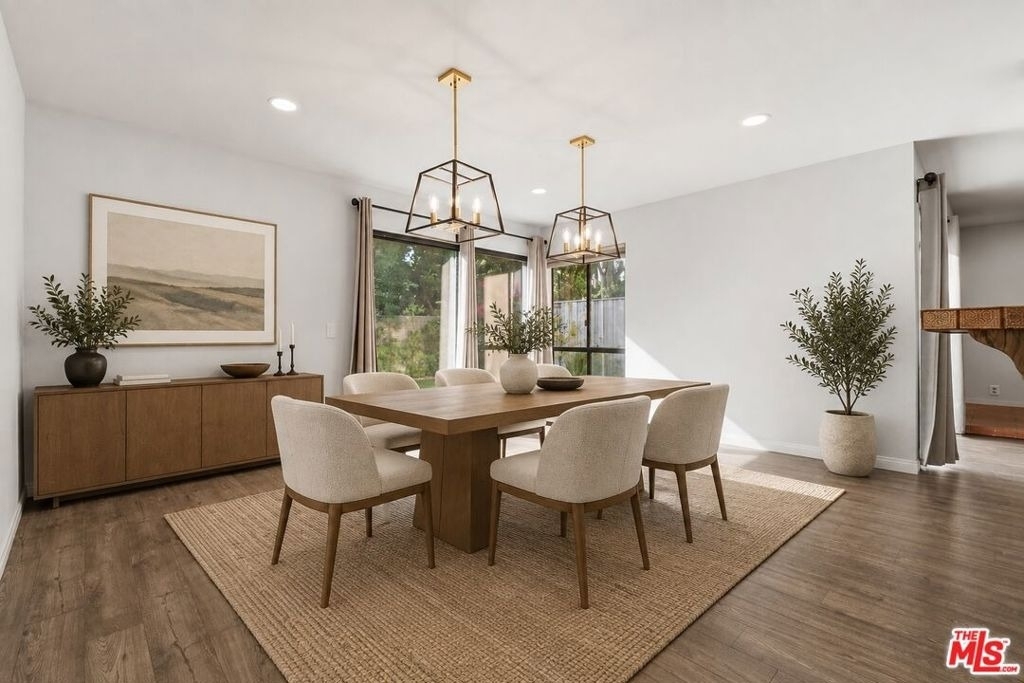 833 N Shadow Lake Drive - Photo 2