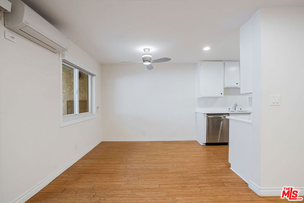 918 17th Street - Photo 3