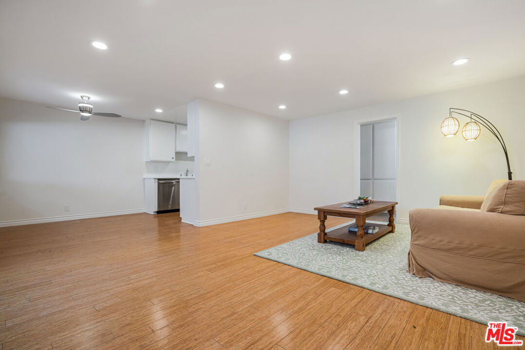 918 17th Street - Photo 14