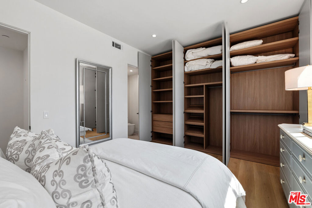 1203 N Vista Street - Photo 24