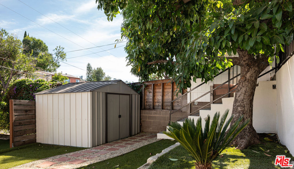 5140 Miriam Street - Photo 30