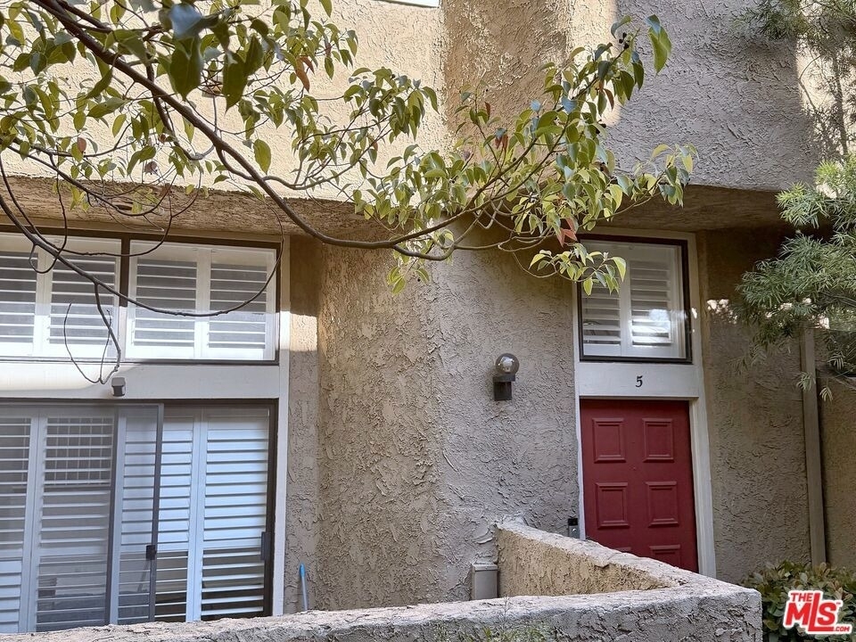 28142 Driver Avenue - Photo 2