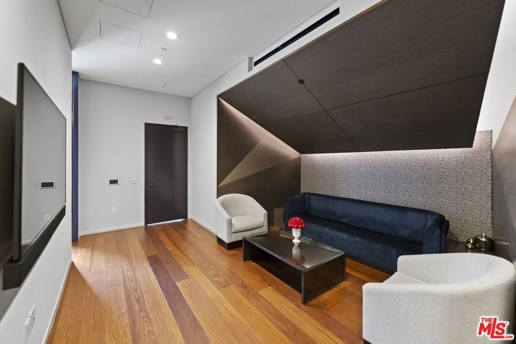 889 Francisco Street - Photo 25