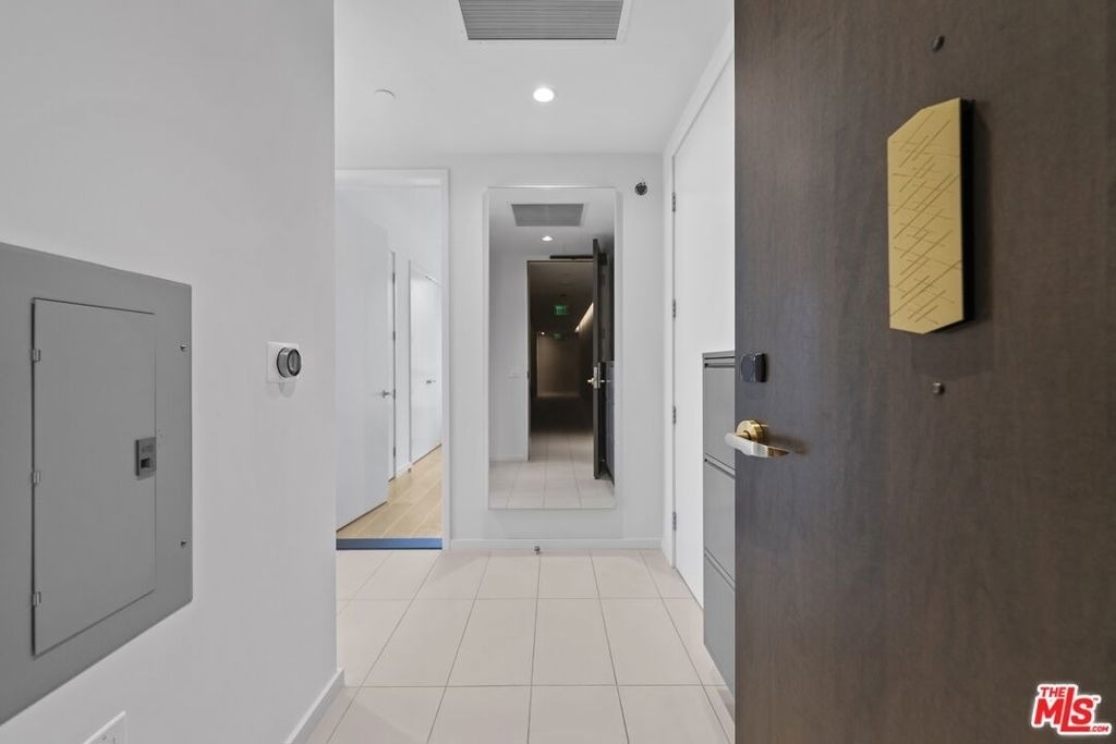 889 Francisco Street - Photo 20
