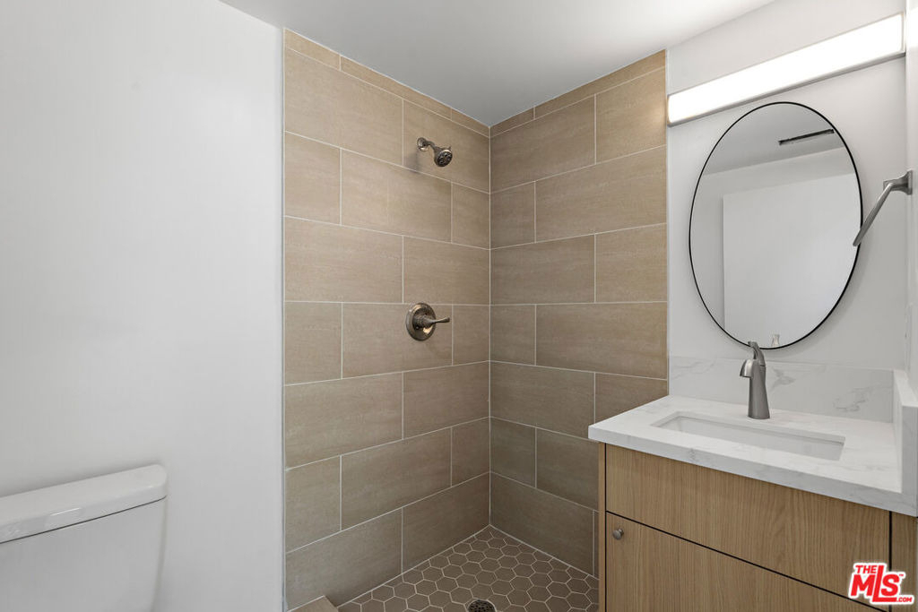 10965 Calvert - Photo 15