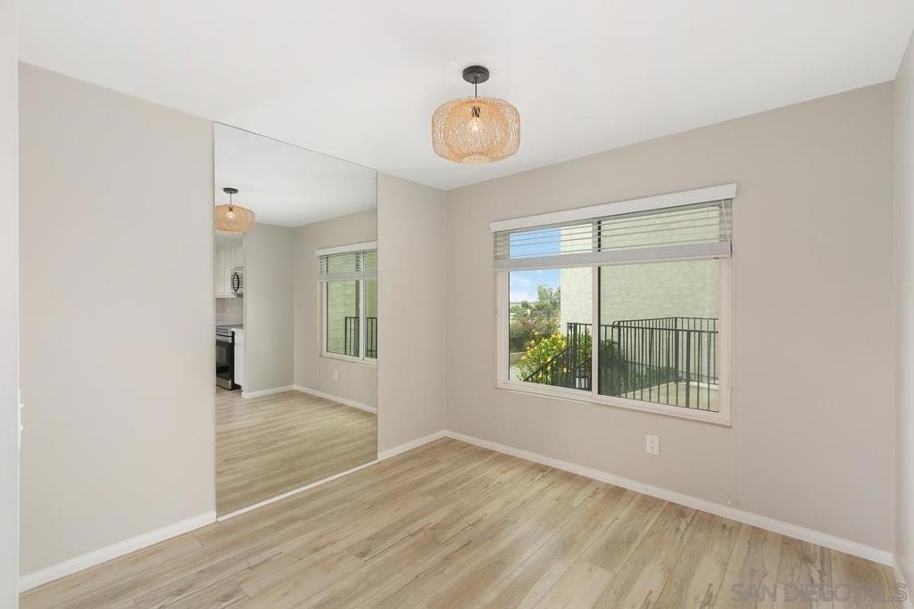4265 Asher St - Photo 5