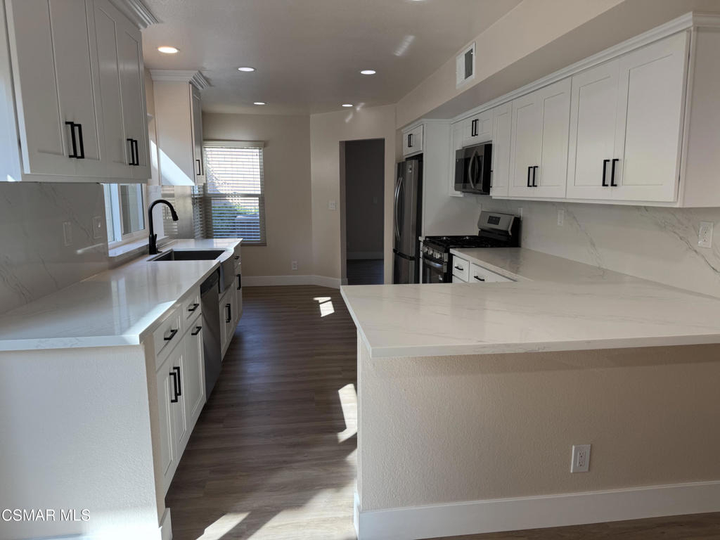 12475 Sunnyglen Drive - Photo 5