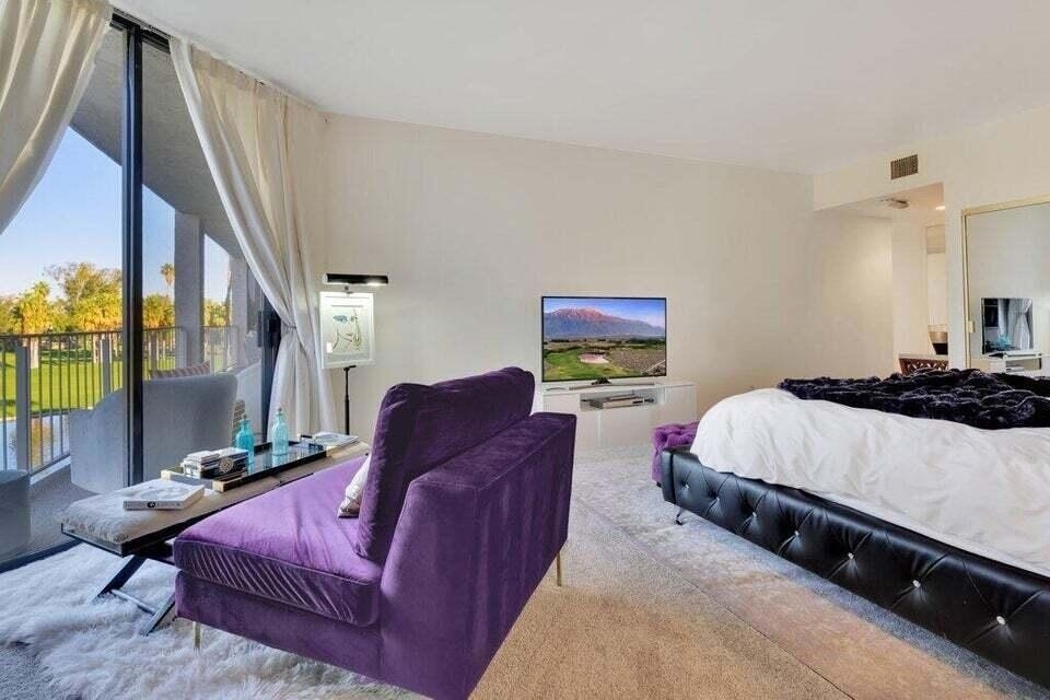 910 Island Drive - Photo 4