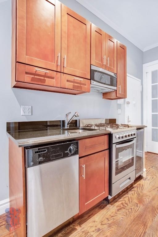 53 Leroy Street - Photo 0