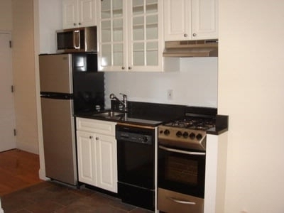 246 Mott Street - Photo 0